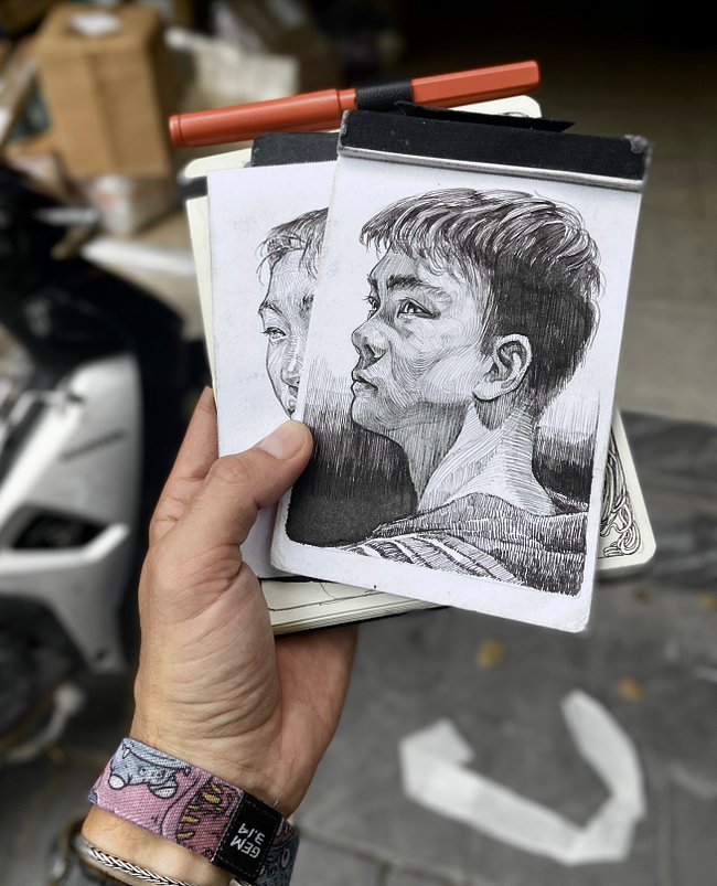Faces of Hanoi: Hand-Drawn One-Offs