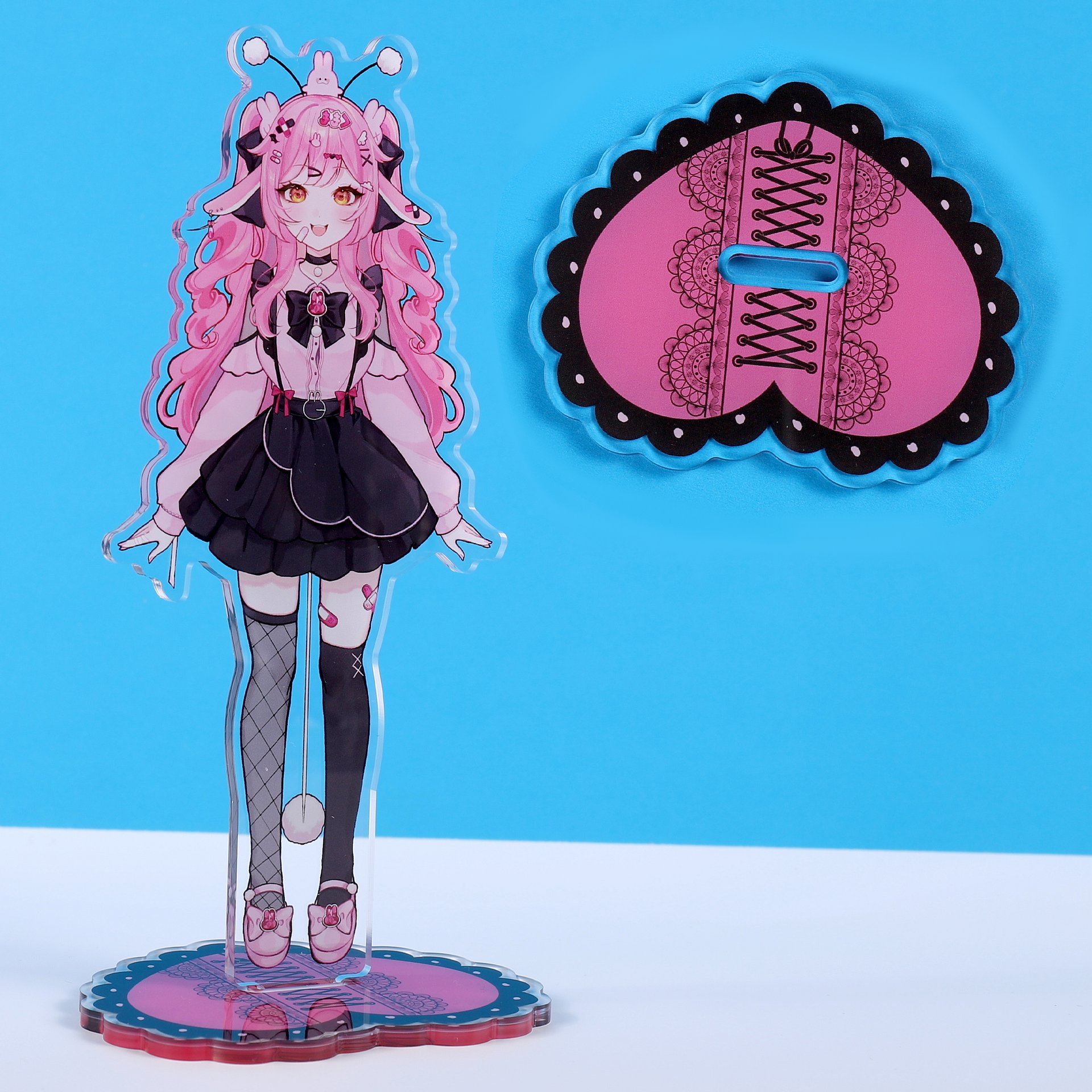 Kumomo Standee product image (1)