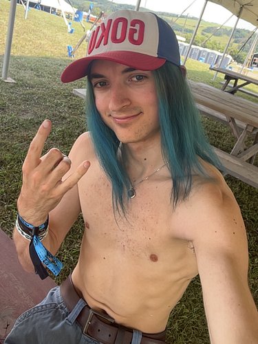 So far a great weekend at rockfest! 🤘🤘🎸🎸🎤🎤🎶🎶🫰🫰
