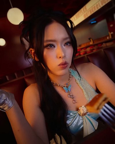 MALASIAN x KOREAN = 🔥
Full music video on YT - AVDRE
