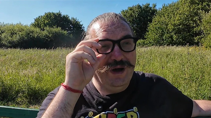 Video thumbnail