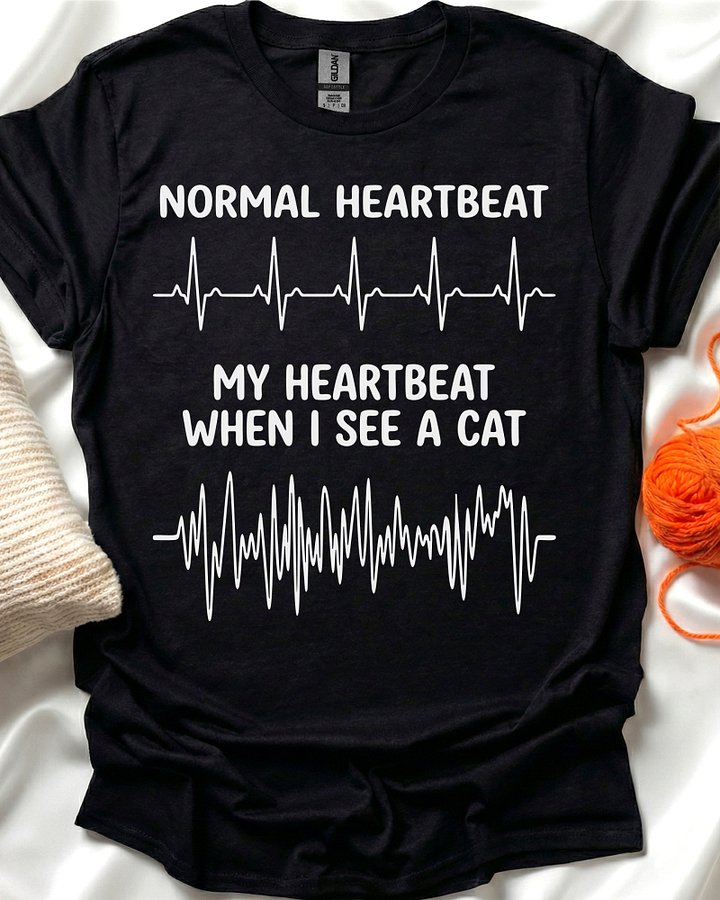 Cat Lover Heartbeat T-Shirt product image (1)
