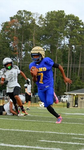 HAND’S TIMOTHY MOORE TOUCHDOWN RUN!! #bluemarble