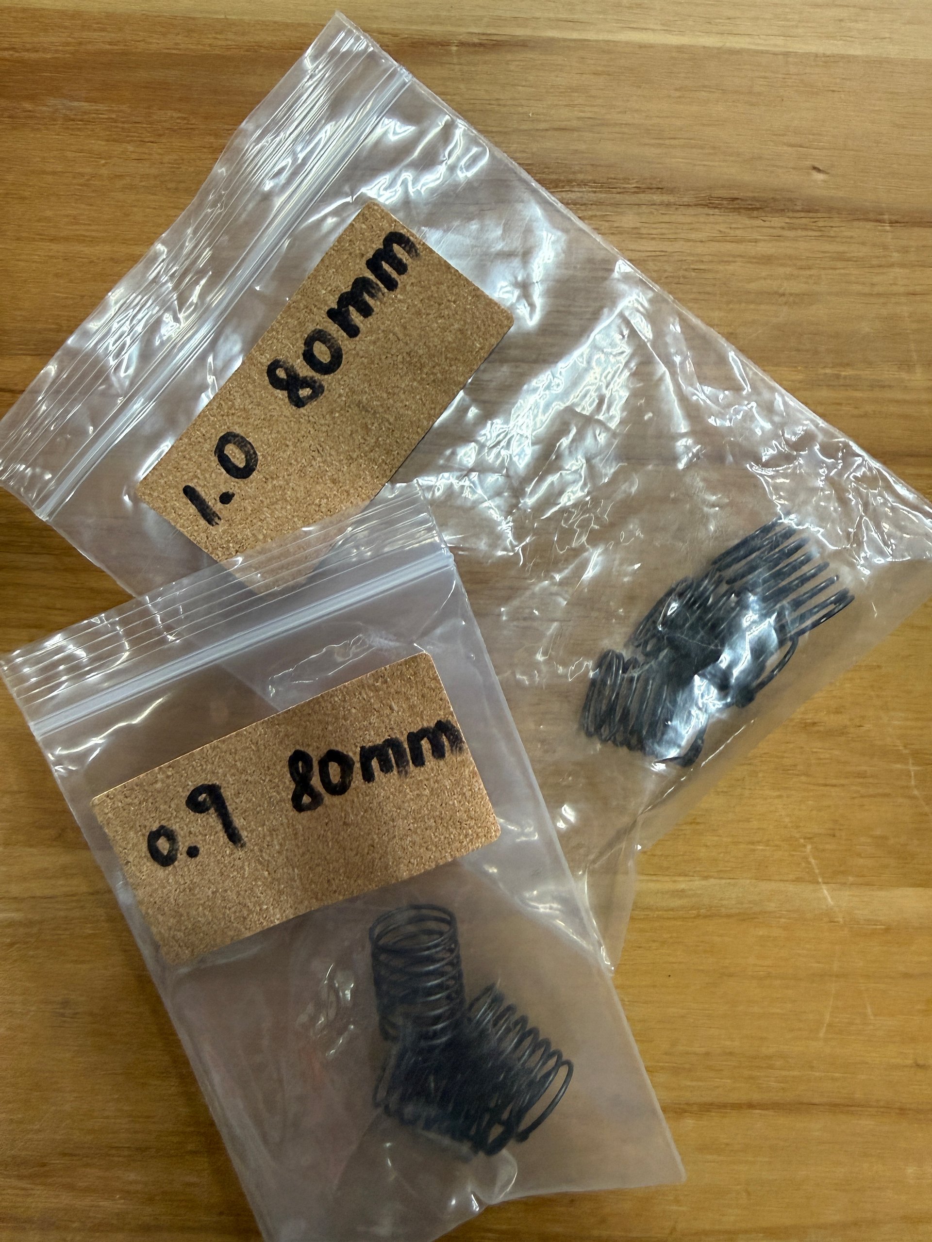 INJORA DRX Dual-Rate Spring Oil Shocks for 1/10 RC Crawlers - 80mm product image (4)
