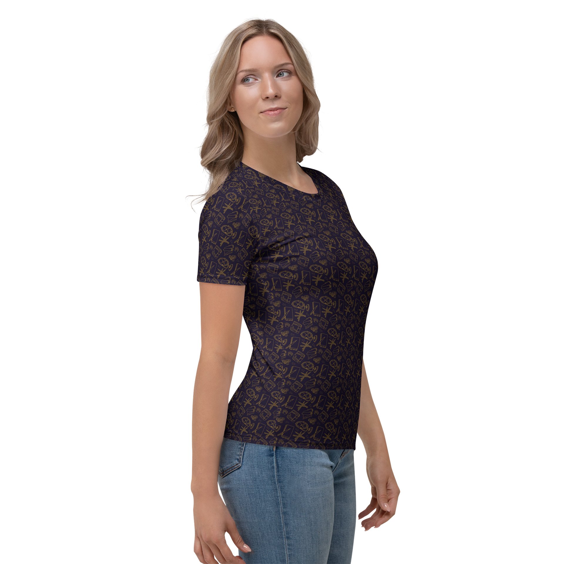 Fitted Low-key Dungeon Master T-shirt product image (6)