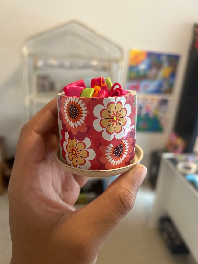 Artsy handmade 1-1 flowers in pots