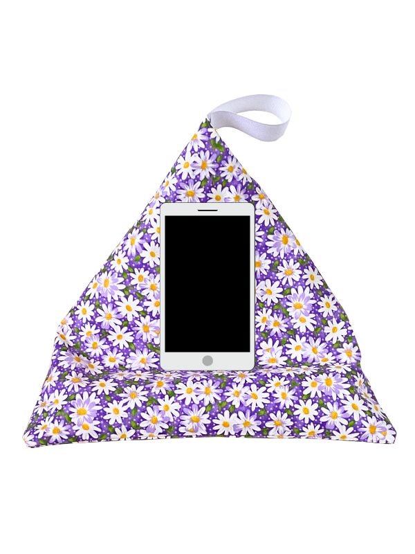 Daisies On Purple Background Fabric Print product image (3)