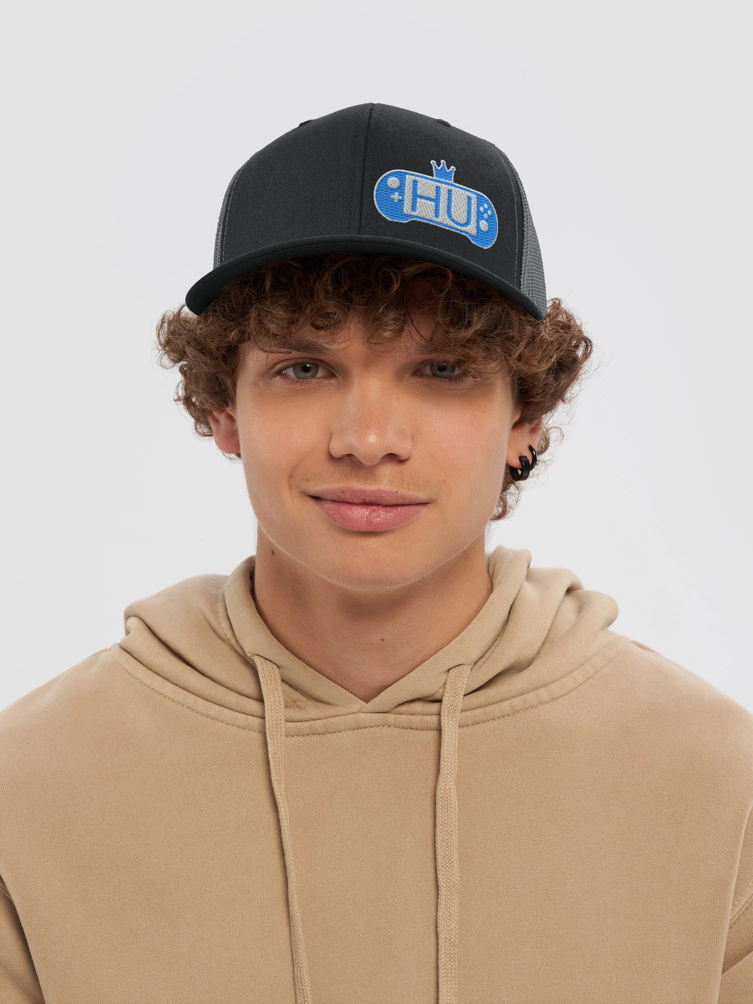 HU Trucker product image (34)
