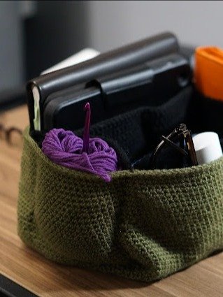 Bag organizer crochet pattern product image (1)
