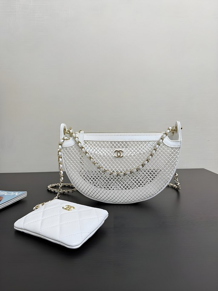 Pre-Owned Like New Chanel Bag product image (1)