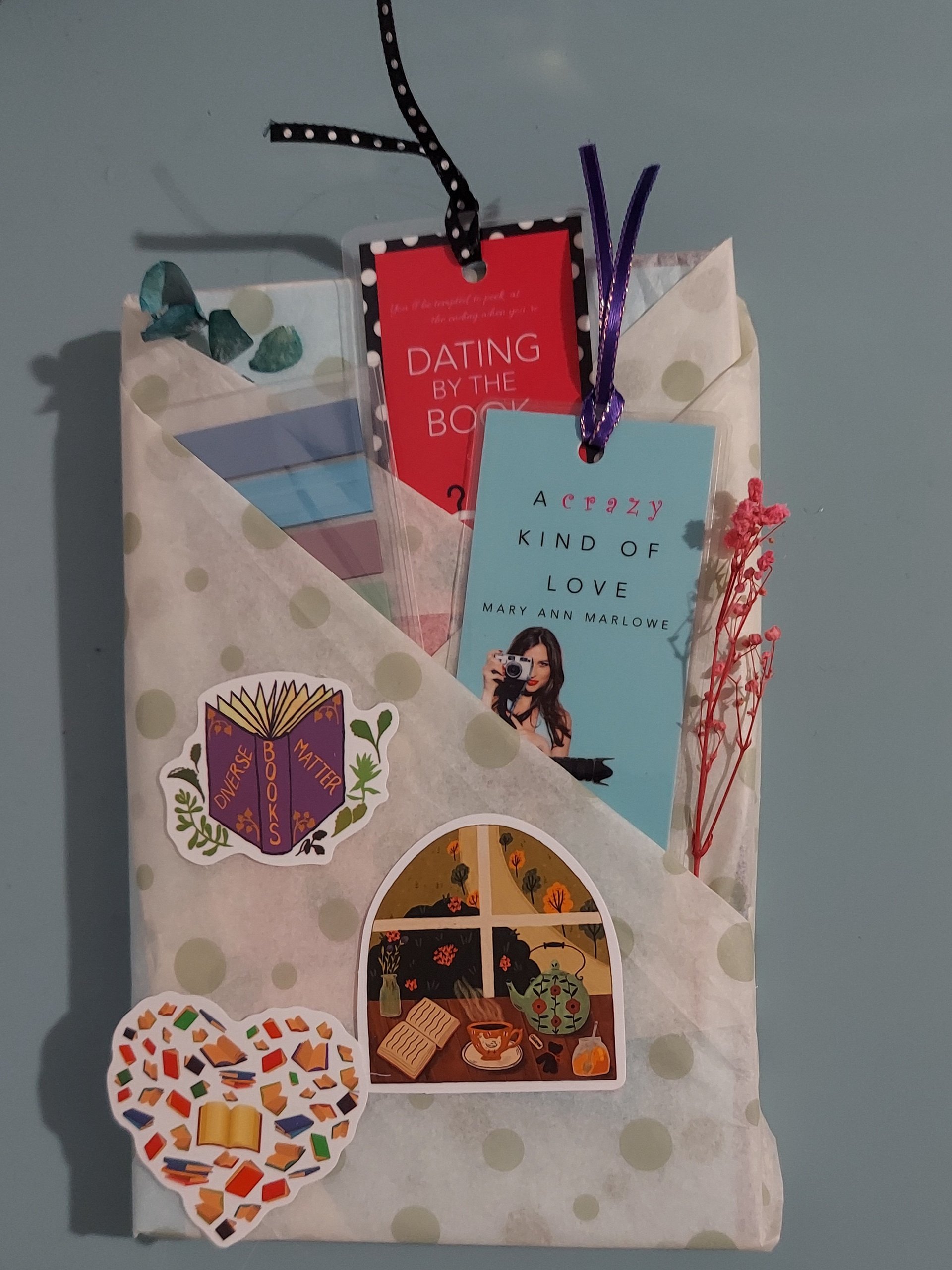 Mystery Date with a Book product image (1)