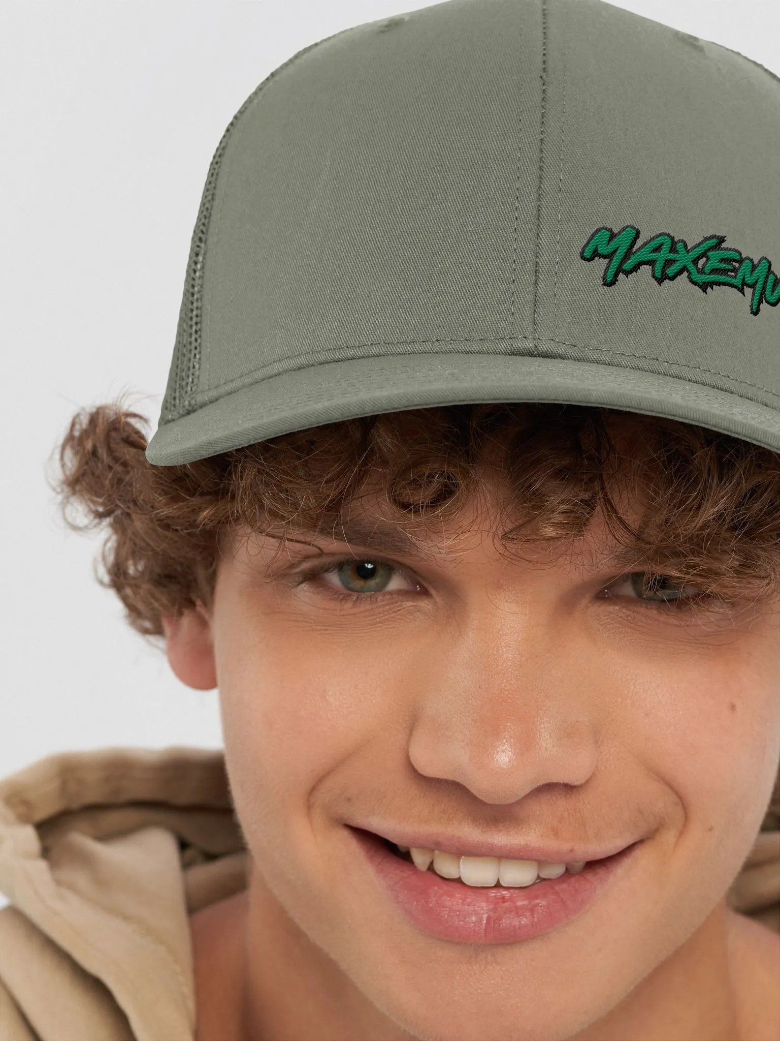 maxemum embroidered trucker hat product image (17)