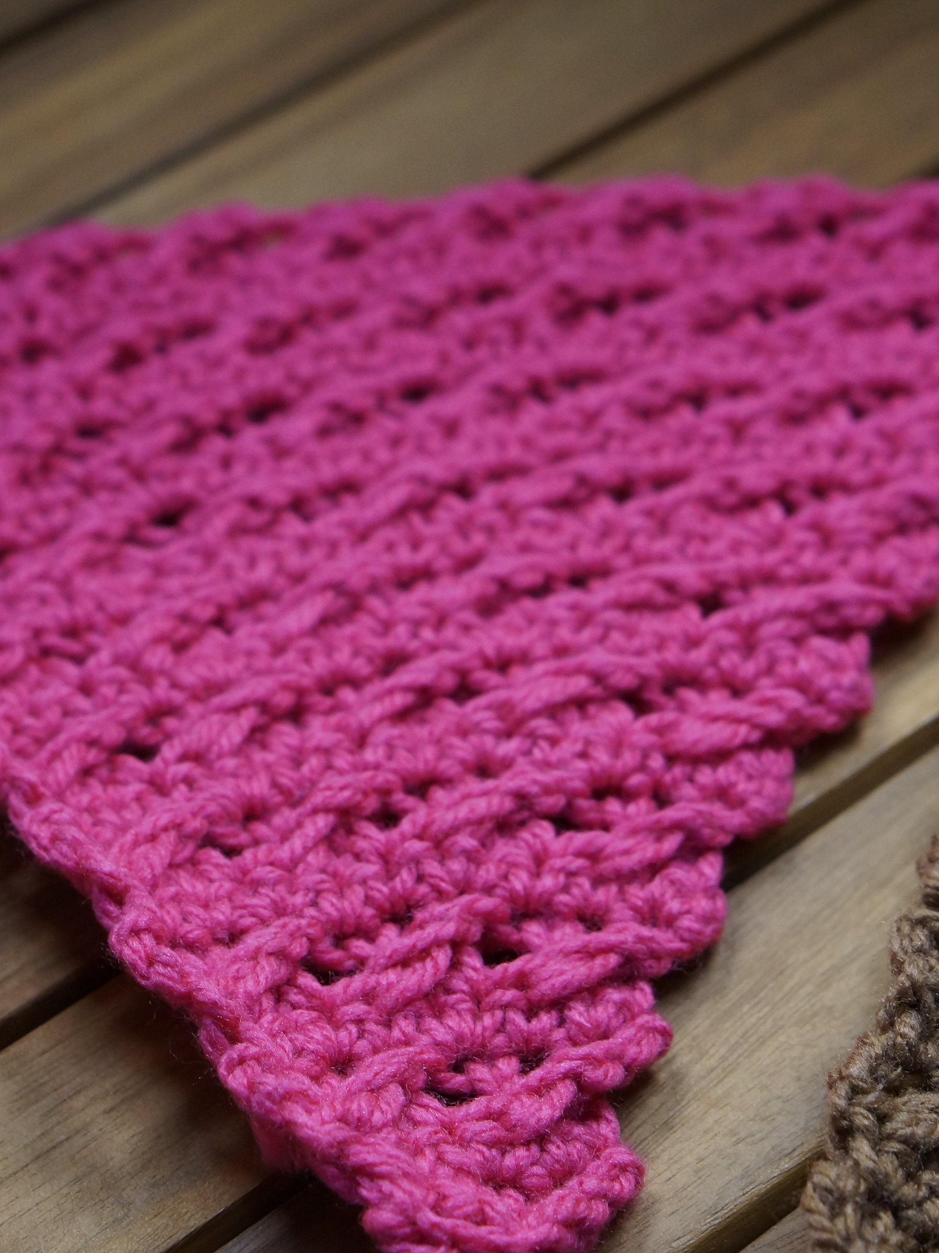 Cross stitch triangle crochet pattern product image (3)