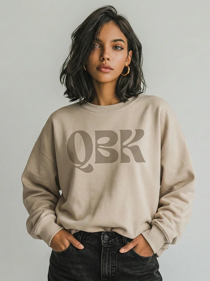 Queens Building Kingdoms™ Premium Sweatshirt product image (1)