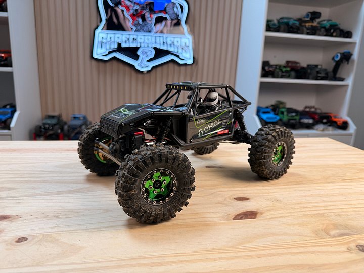 Axial UTB18 Capra with upgrades product image (1)