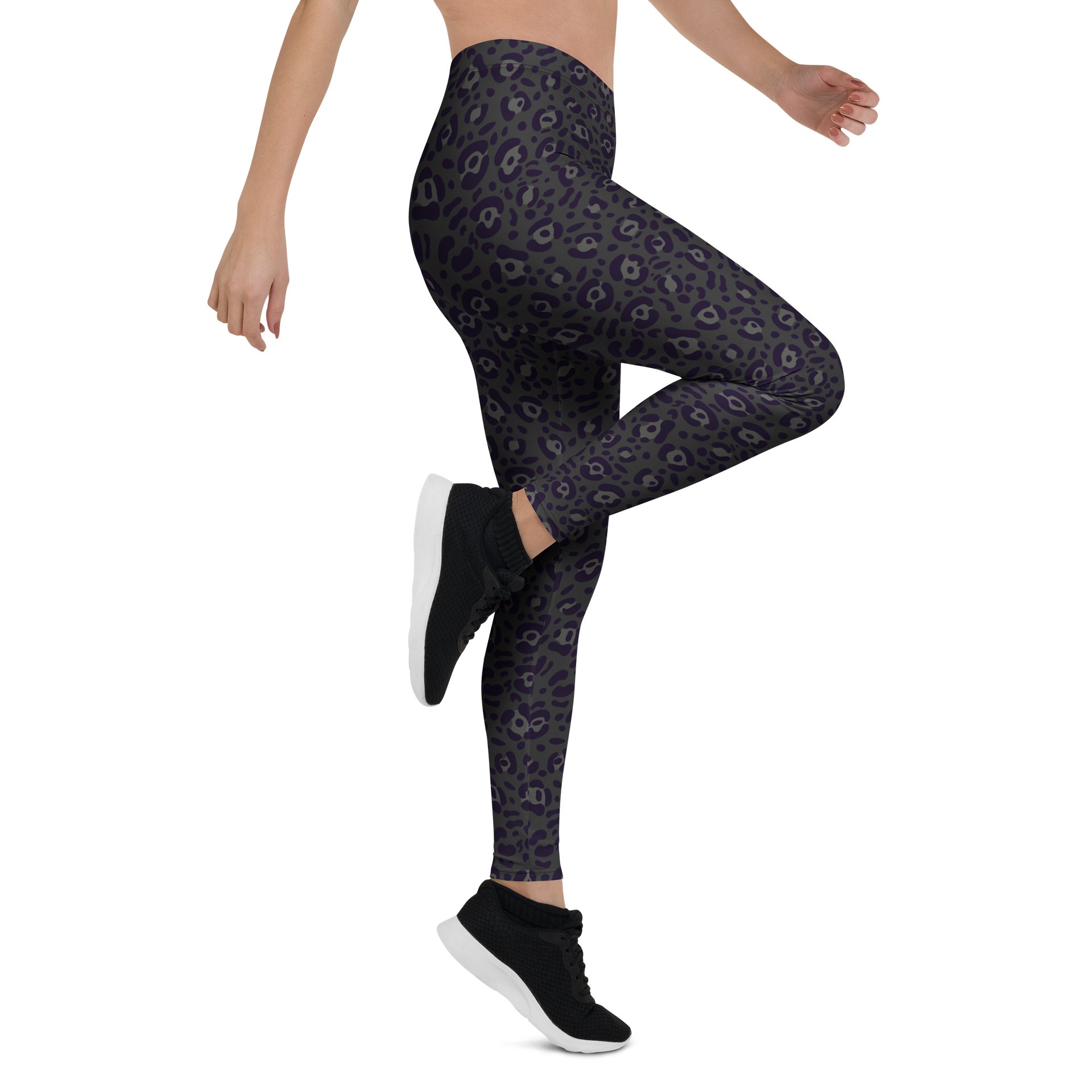 Comfortable Leggings with Bold Black Leopard Print product image (6)