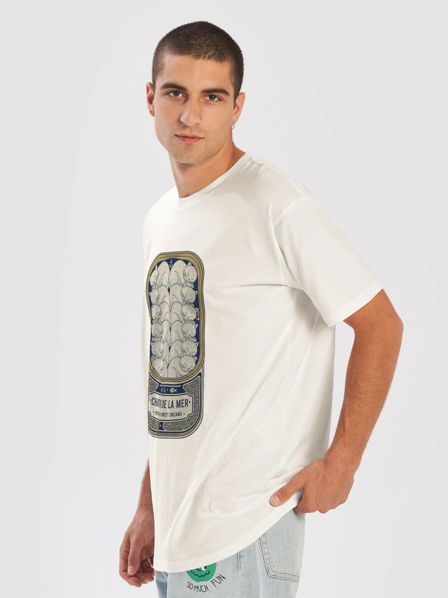 Chatons De La Mer (Sardine Tin) // Line art T-shirt product image (7)