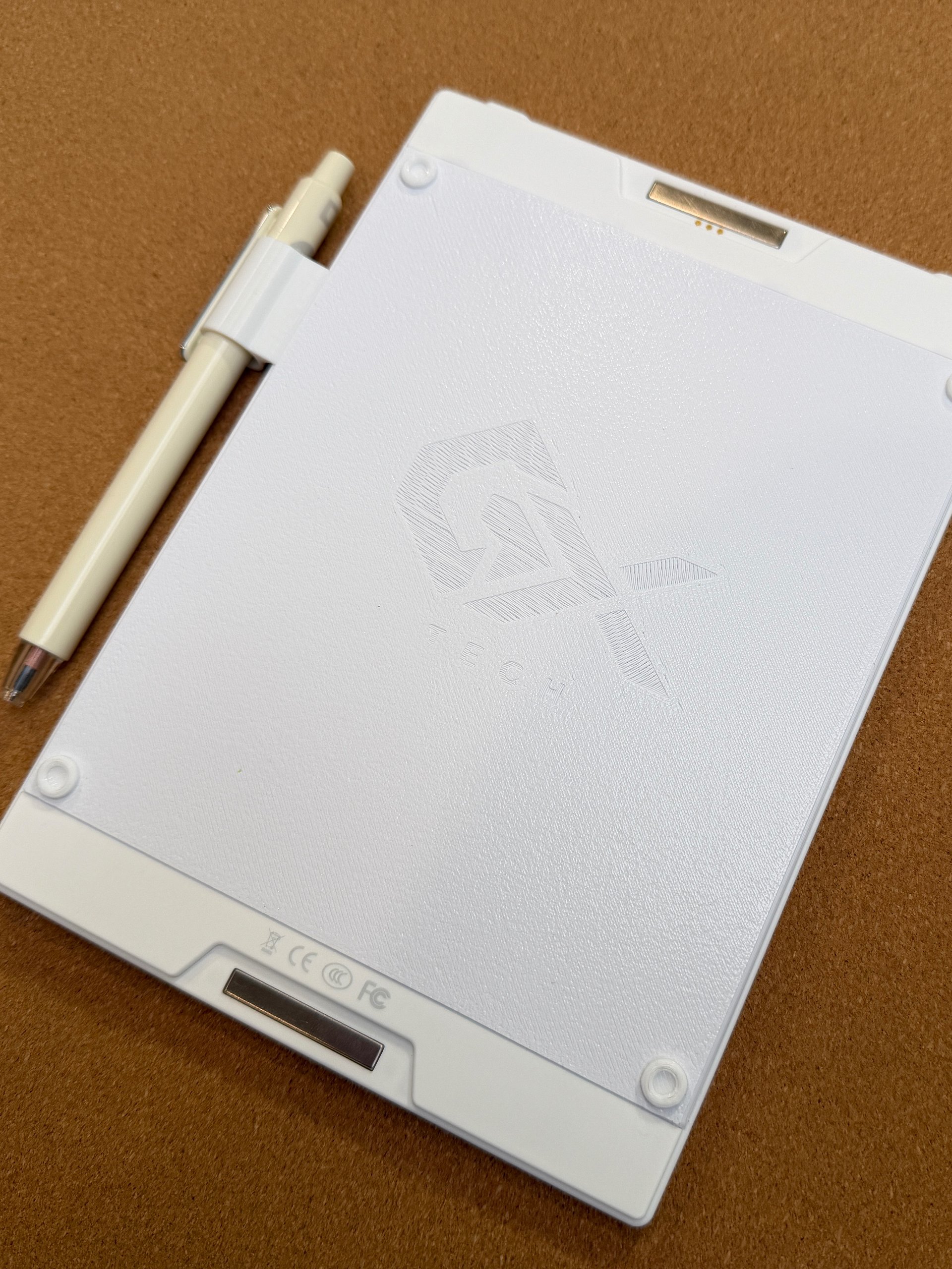 Custom Back - White Edition Nomad product image (2)