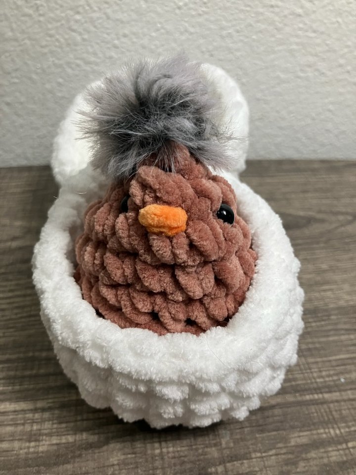 Chicken Squad– Mike, Brown Chicken in a White Egg Shell product image (2)