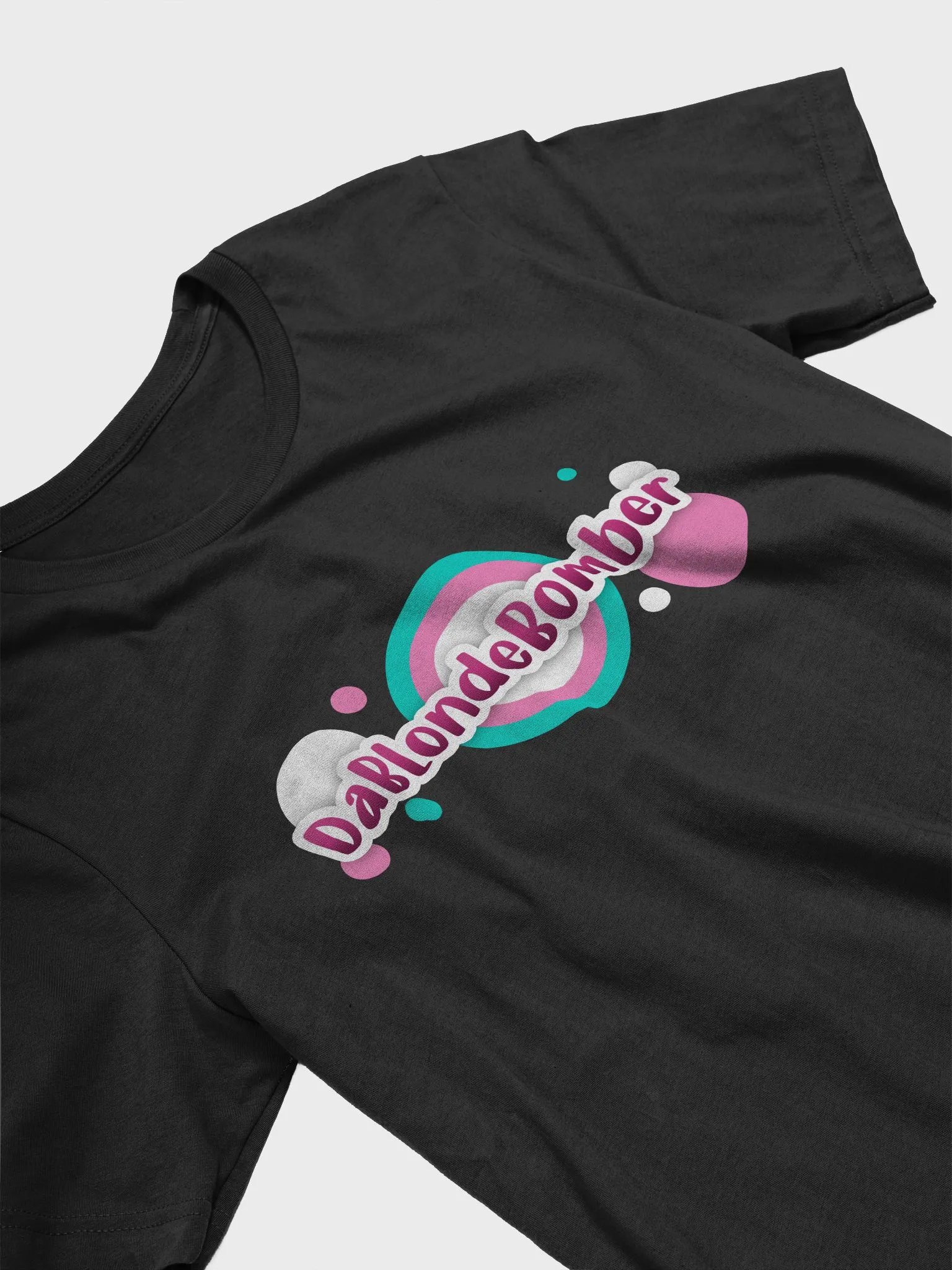 DaBlondeBomber T-Shirt product image (3)
