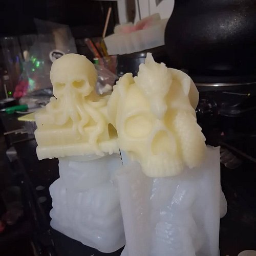 Friends bought me new candle molds for my birthday (of course I did test to see how they'd turn out) looking forward to makin...