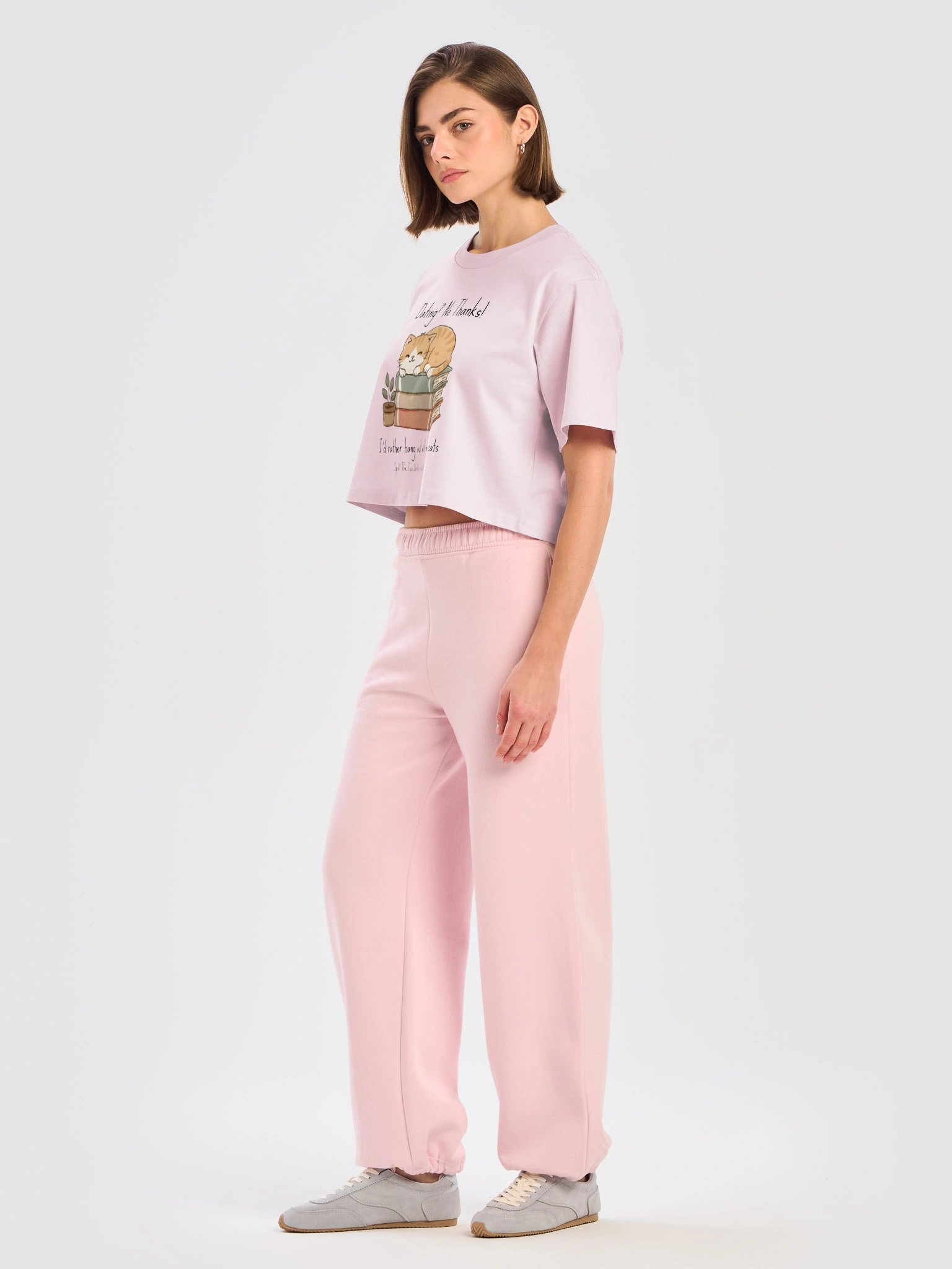 Dating? No Thanks Cat Lover Crop Tee product image (15)