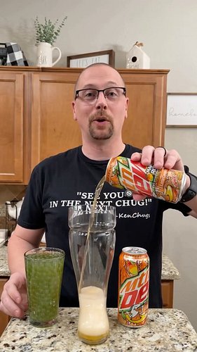 Chugging Mountain Dew Mango Rush & Kiwi Popping Pearls! #kenchugs #littlecaesars #fyp