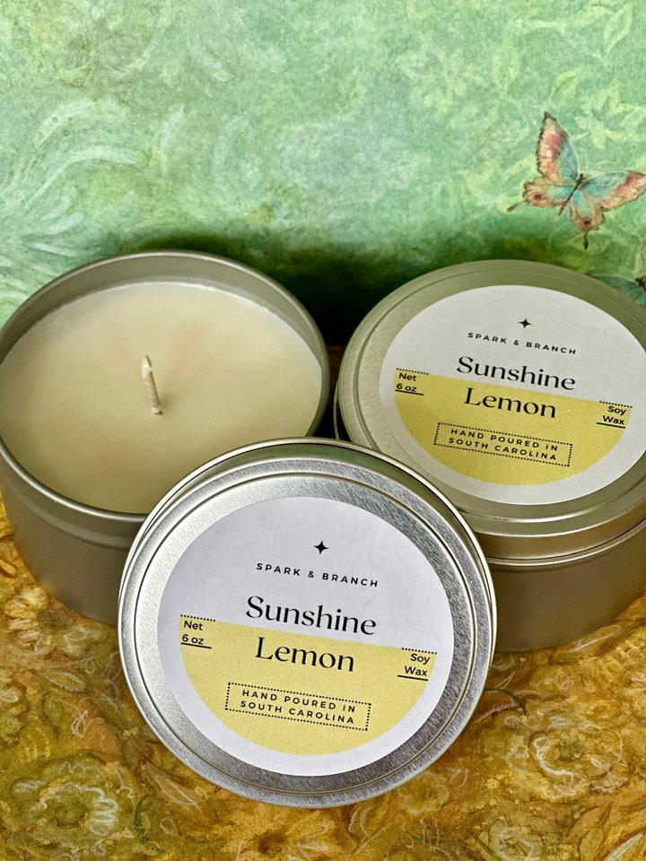 Sunshine Lemon Candle product image (1)