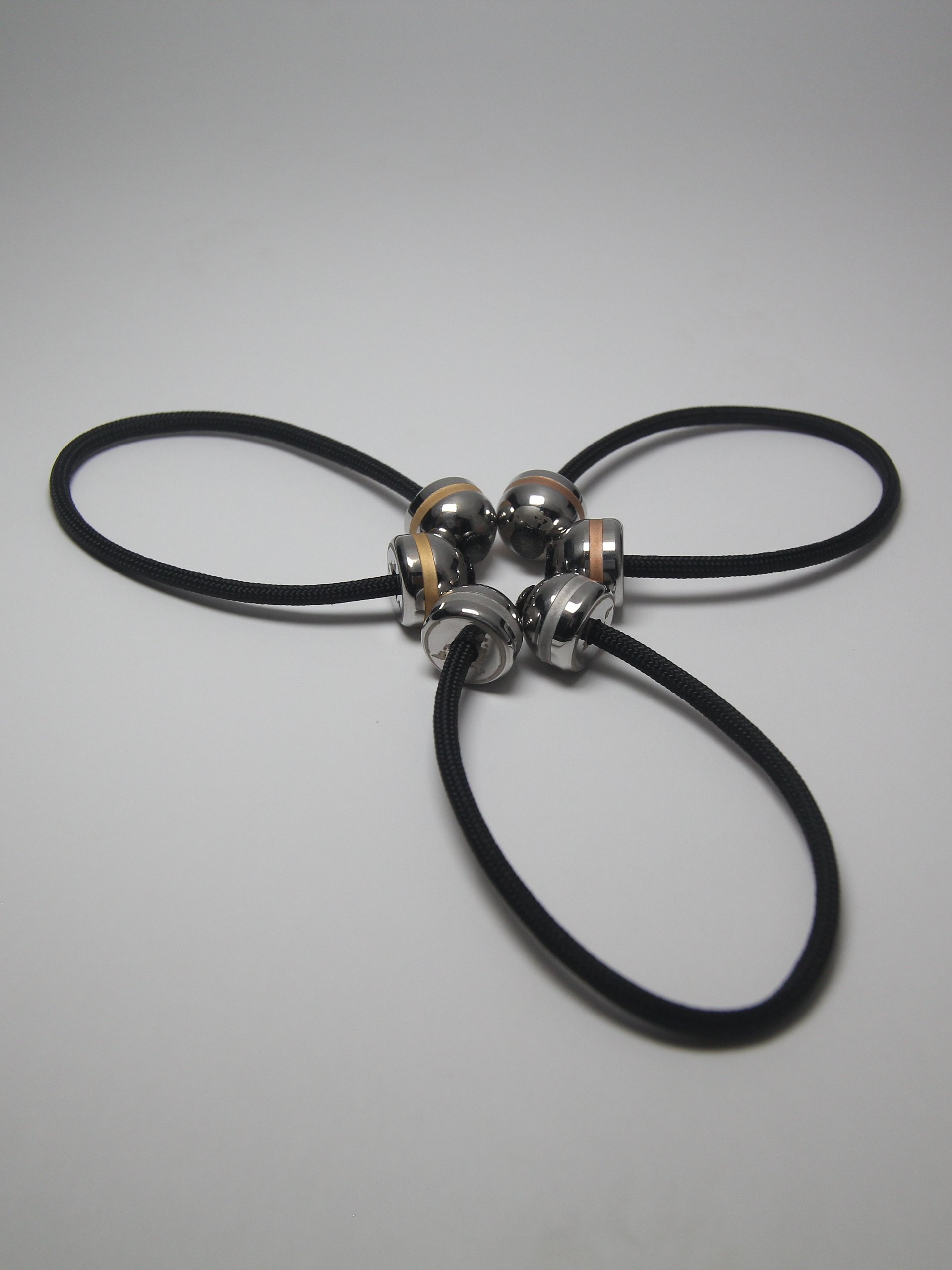 Flat Earthers Begleri - Equators product image (10)