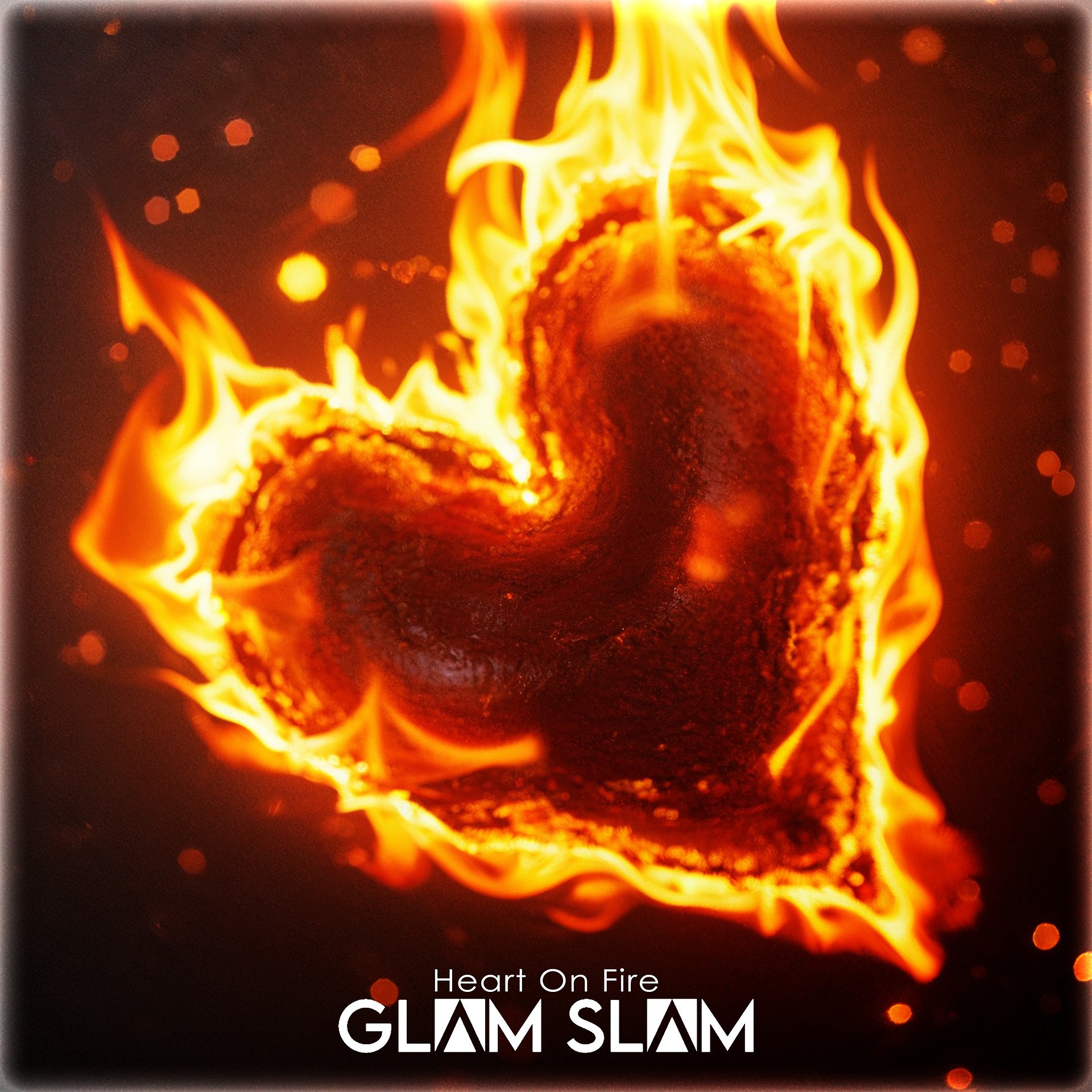 Heart On Fire | GlamSlam product image (1)