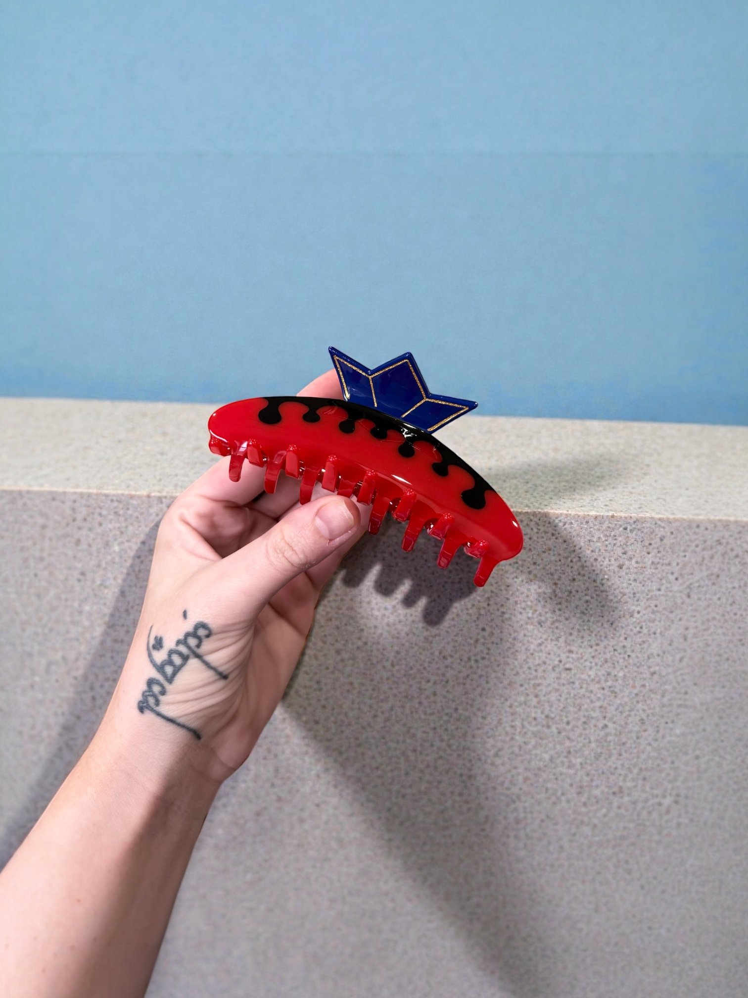 Doma Hair Claw product image (1)