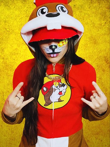 Let Buc-ee be your idol 🤘🏼

Goes to Texas one time and tries to open up a Buc-ee’s in Canada. I let my intrusive thoughts win...