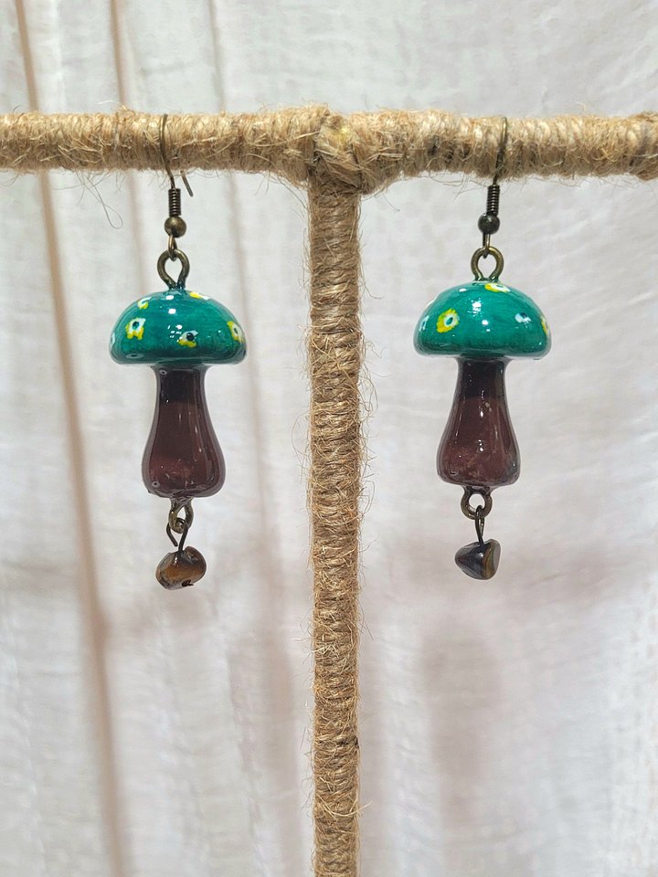 Forest green mushroom product image (2)