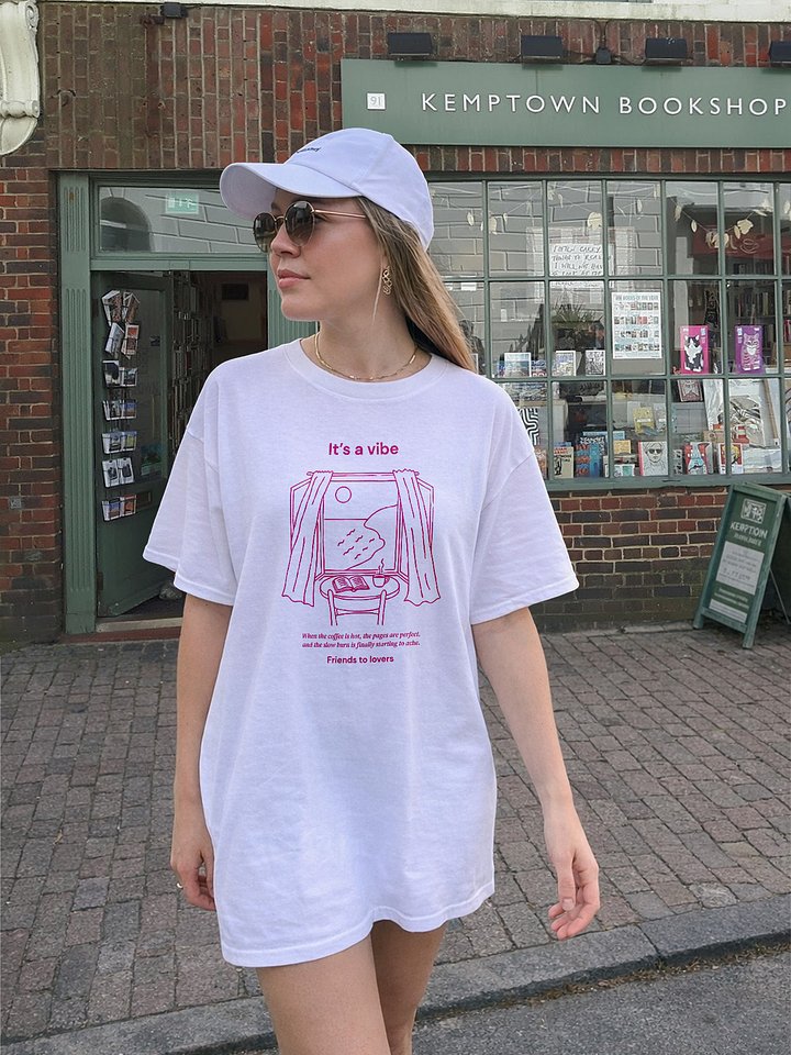 It's a Vibe - Classic Tee product image (6)