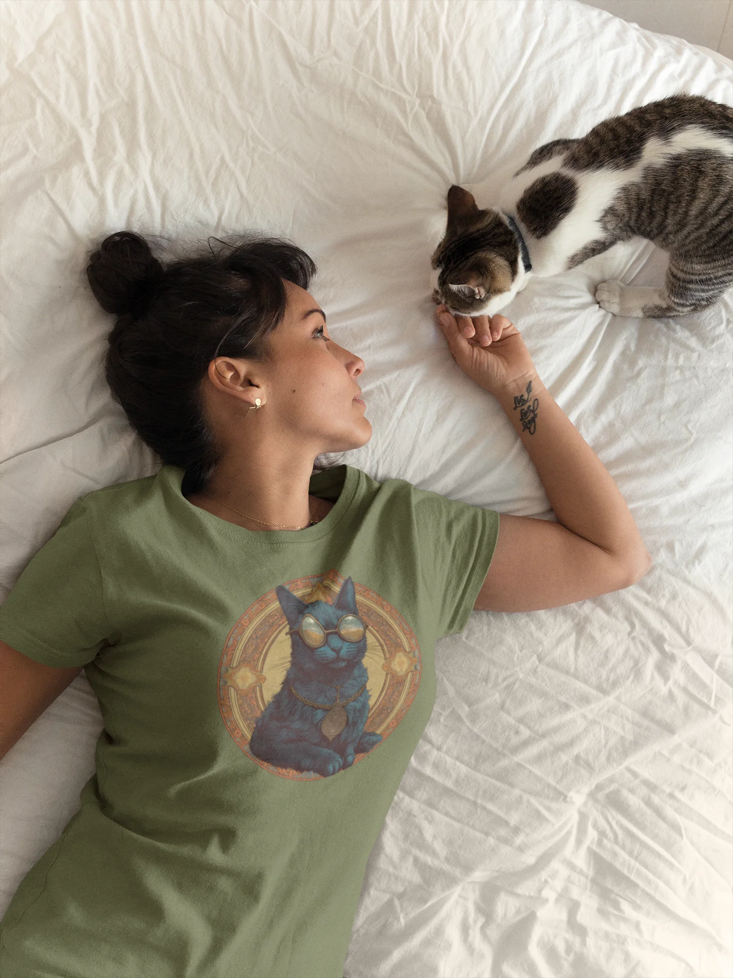 Mandala Cat Reflection T-Shirt product image (2)