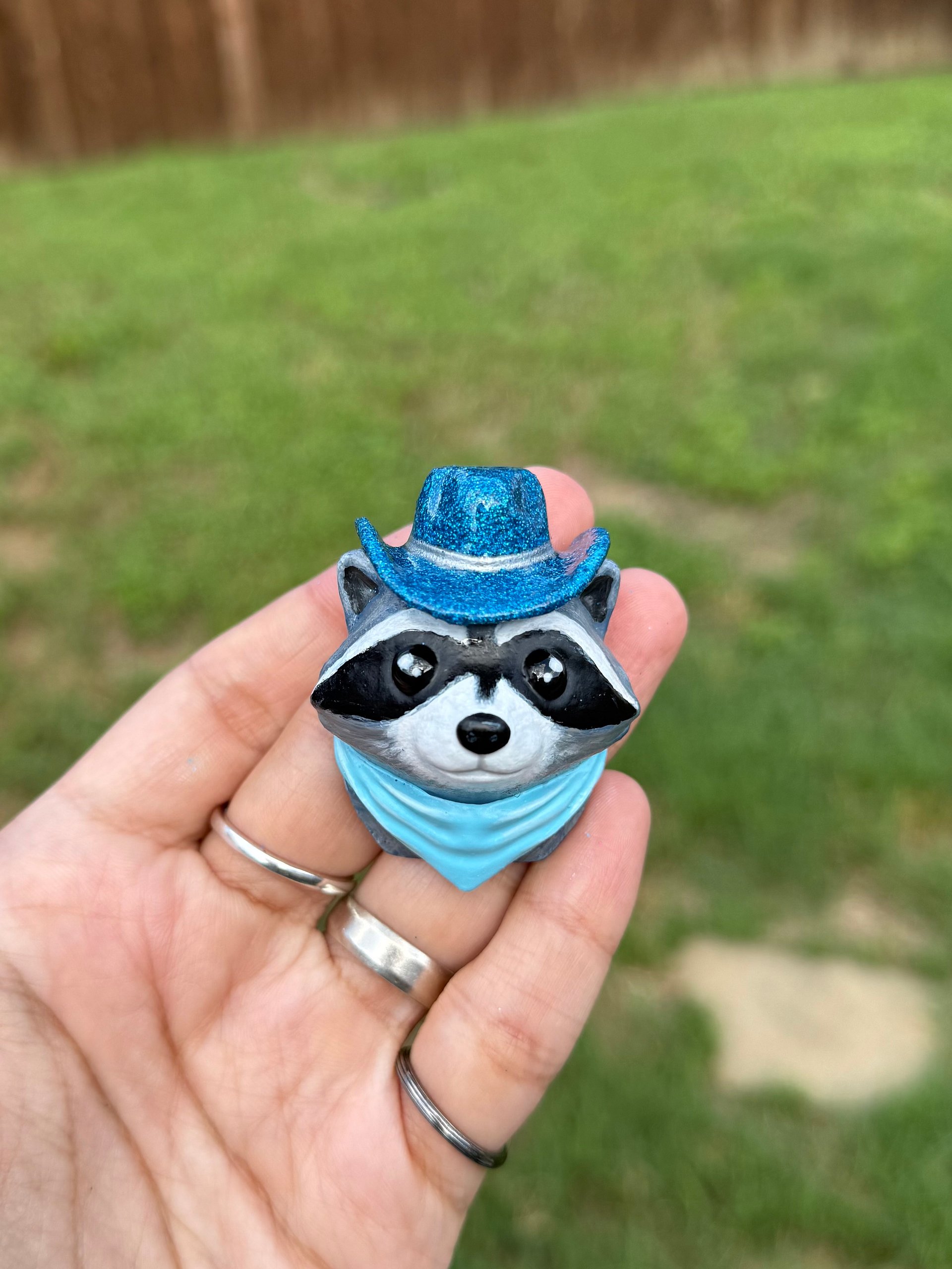 Hand-Panted Raccoon Magnet (Blue) product image (1)