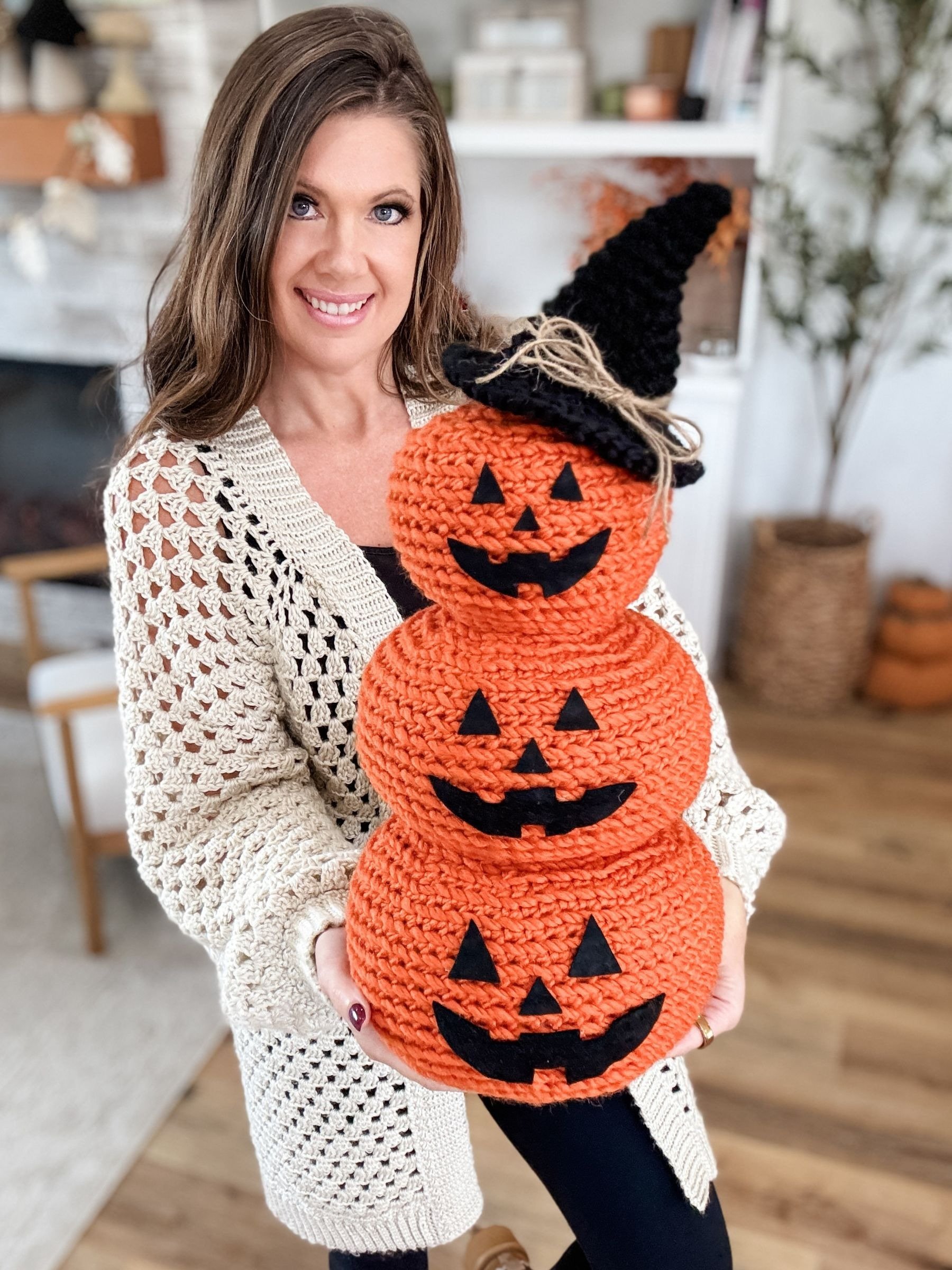 Jack-O-Lantern Pumpkin Stack Crochet pattern product image (9)