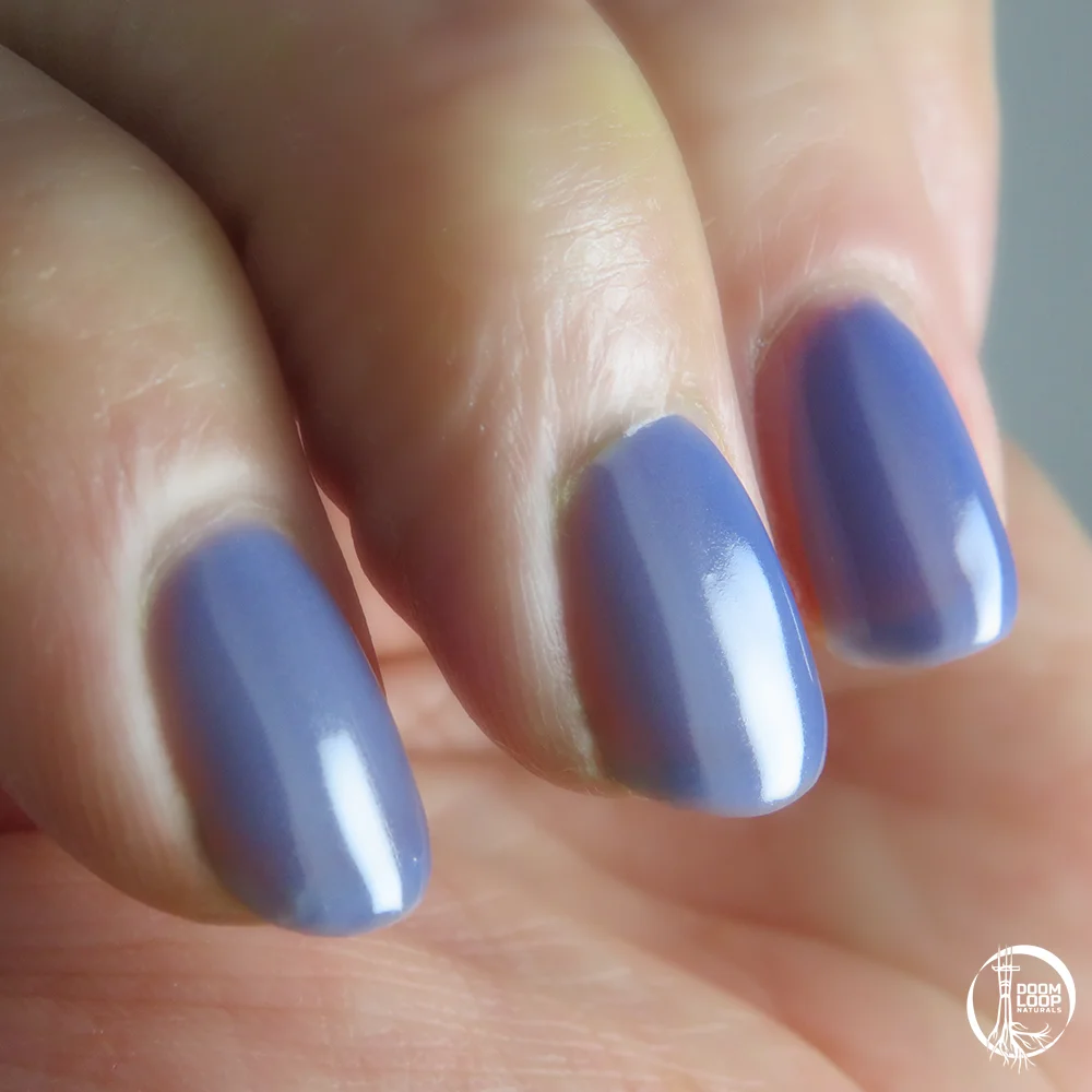 NO FUTURE BUT THE SKY - Solar Blue to Purple Glow In The Dark Jelly Polish product image (5)