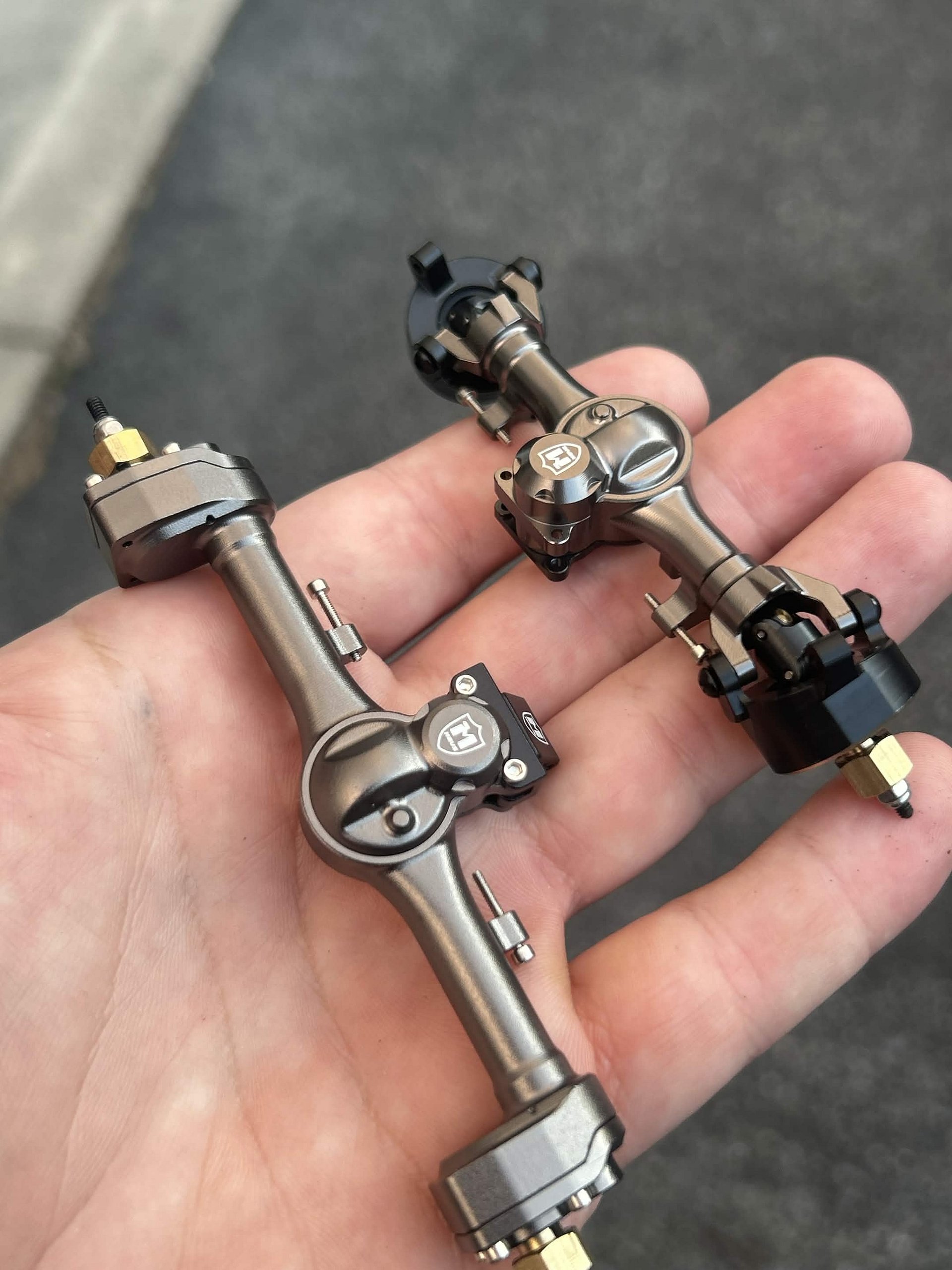 UNKNOWN MEUS MULLET AXLES (portal rear) product image (5)