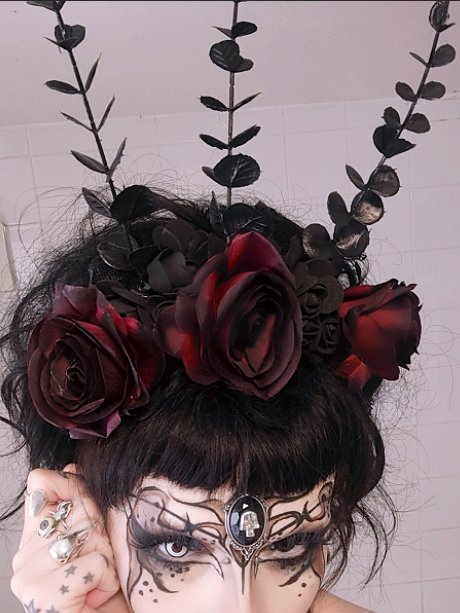 Gothic Headpiece (Roses, Leaves & 3 Long Stems) product image (1)