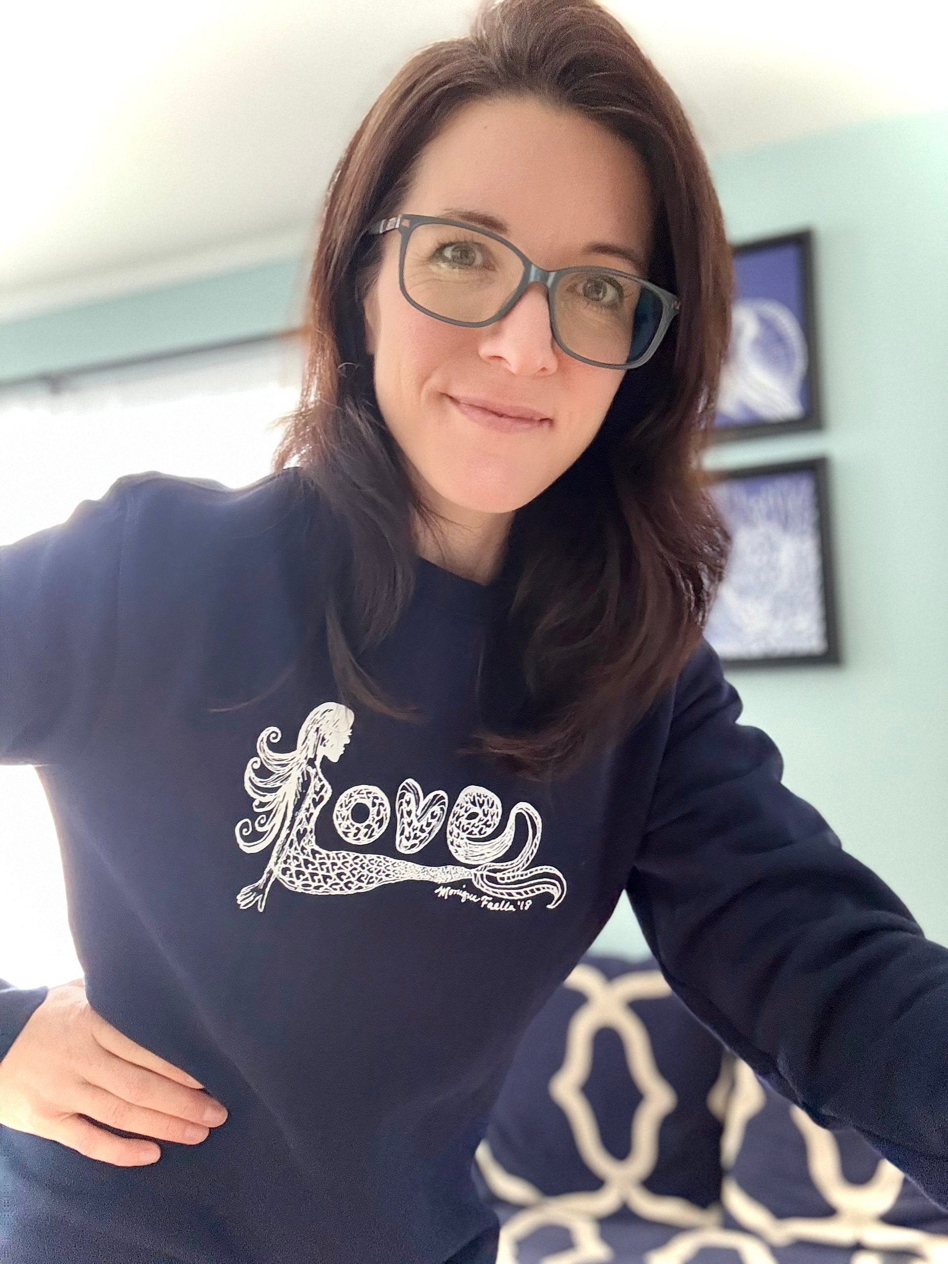 Mermaid Love | Premium Organic Sweatshirt product image (2)