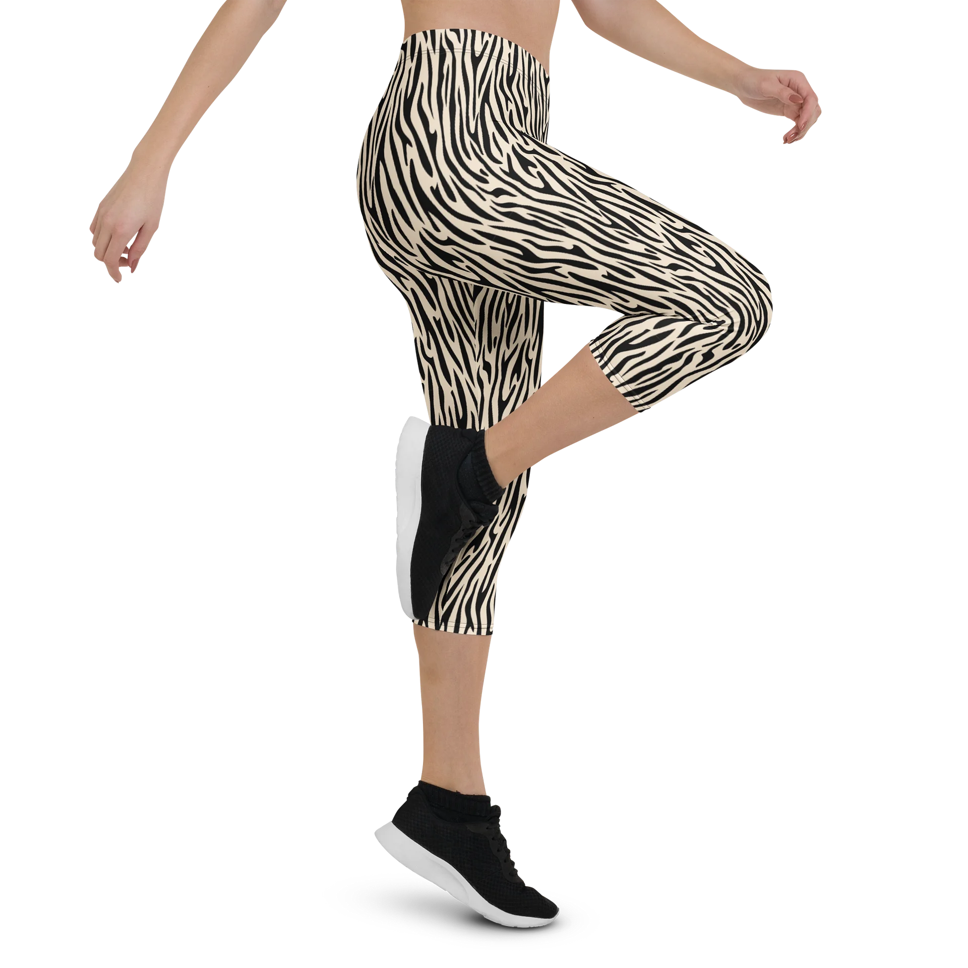 Bold Animal Print Capri Leggings for Active Wear product image (4)
