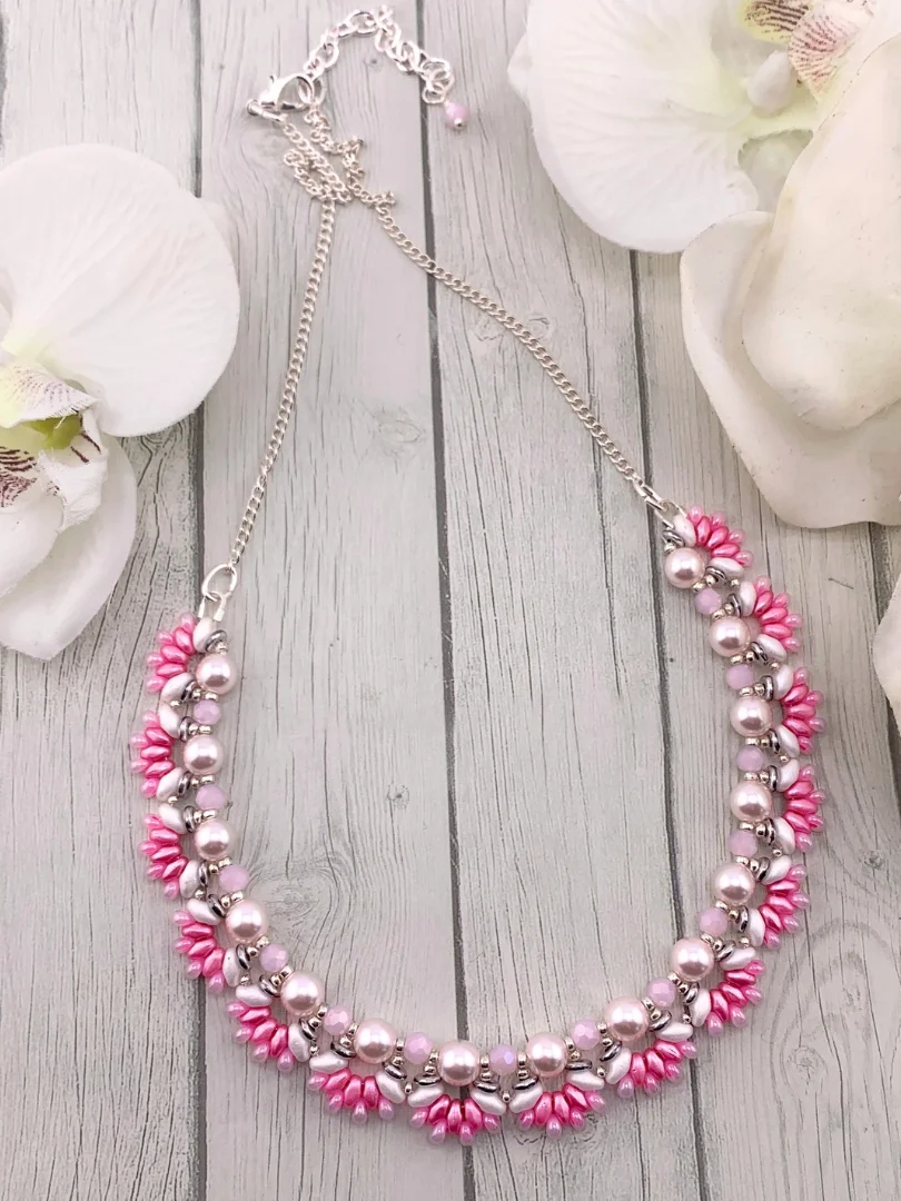 First Blooms Beaded Necklace - Pink product image (3)