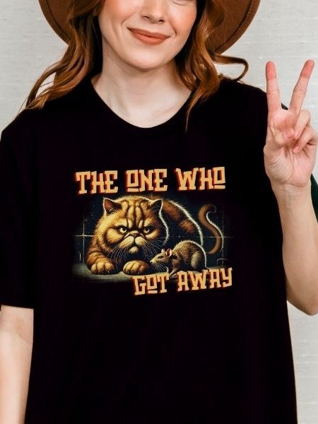Crookshanks and Scabbers Funny Vintage Pulp Mystery Harry Potter Shirt product image (2)