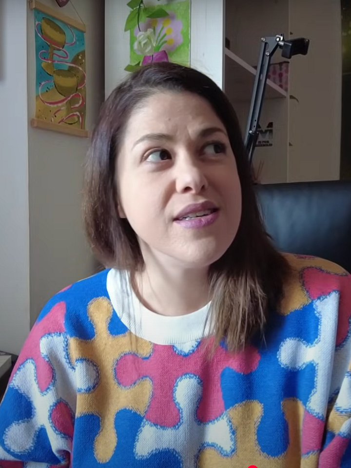 Woman's Fit Jigsaw Puzzle Knit Sweater product image (1)