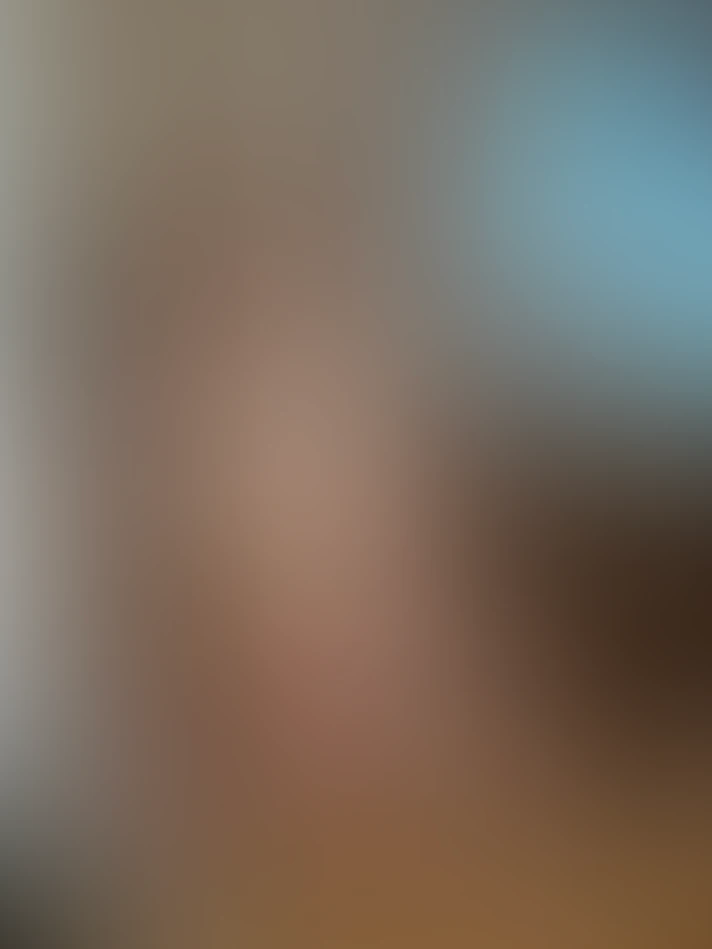 Video thumbnail background