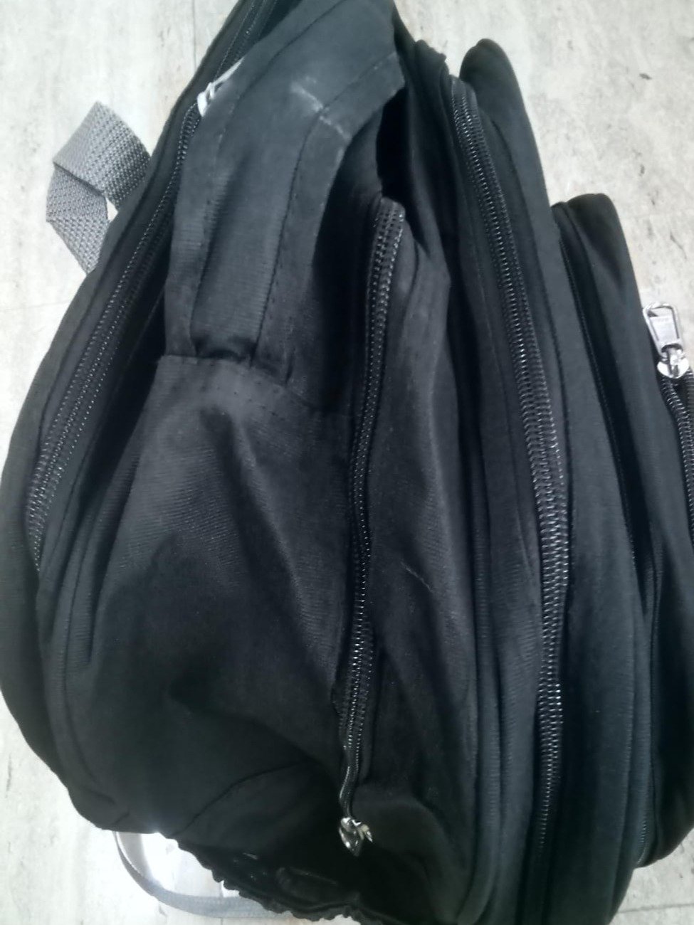 school bag product image (2)