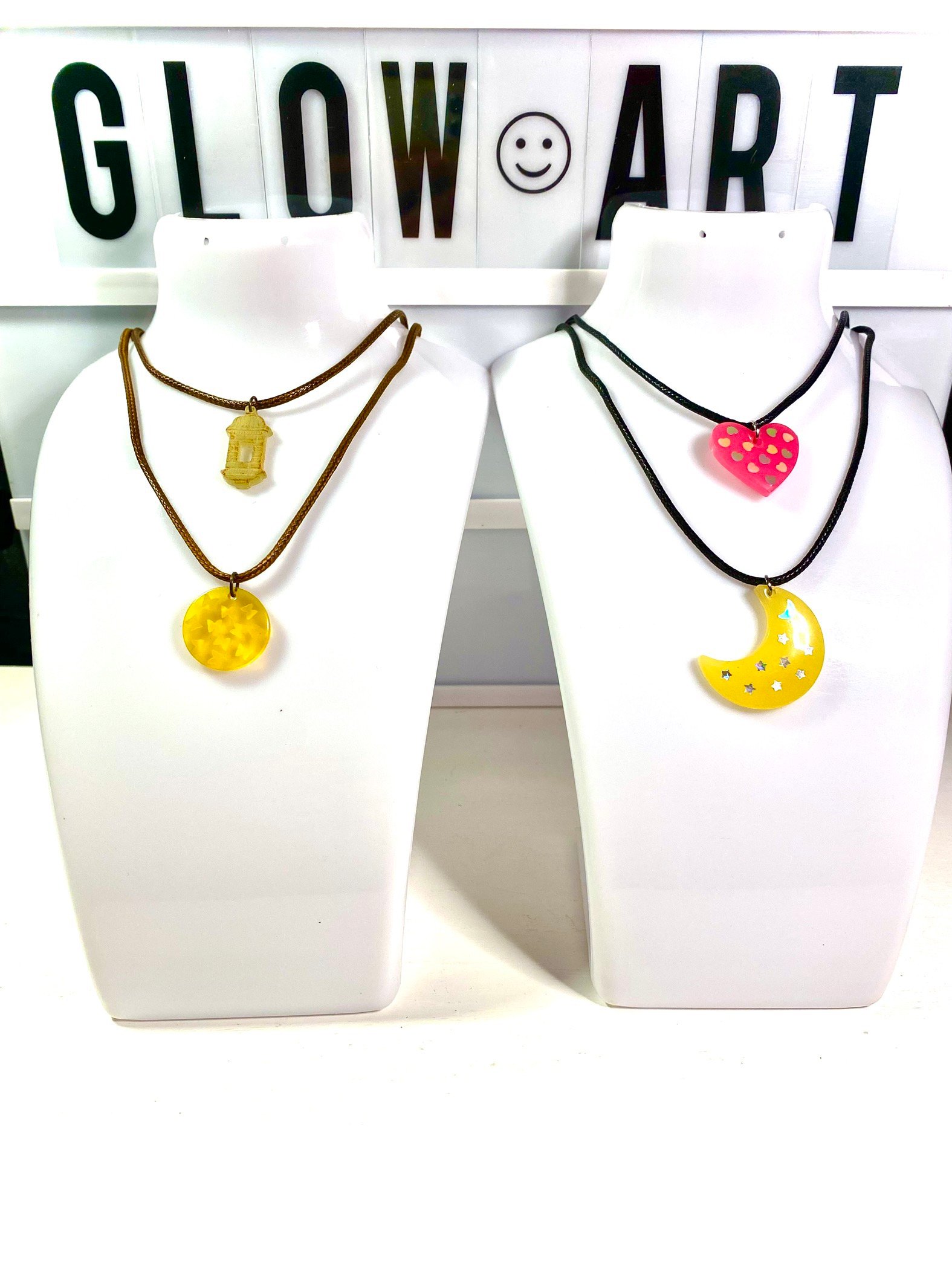 Collares product image (2)