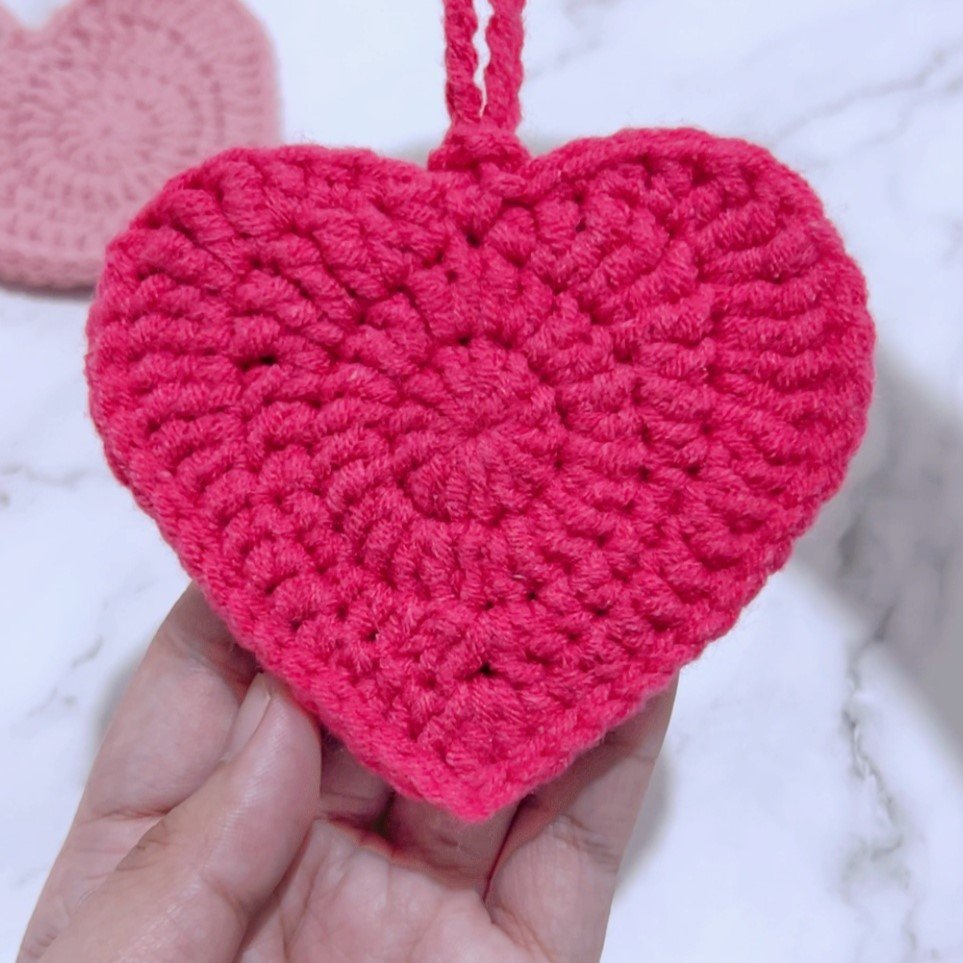 Heart Small Pouch product image (1)