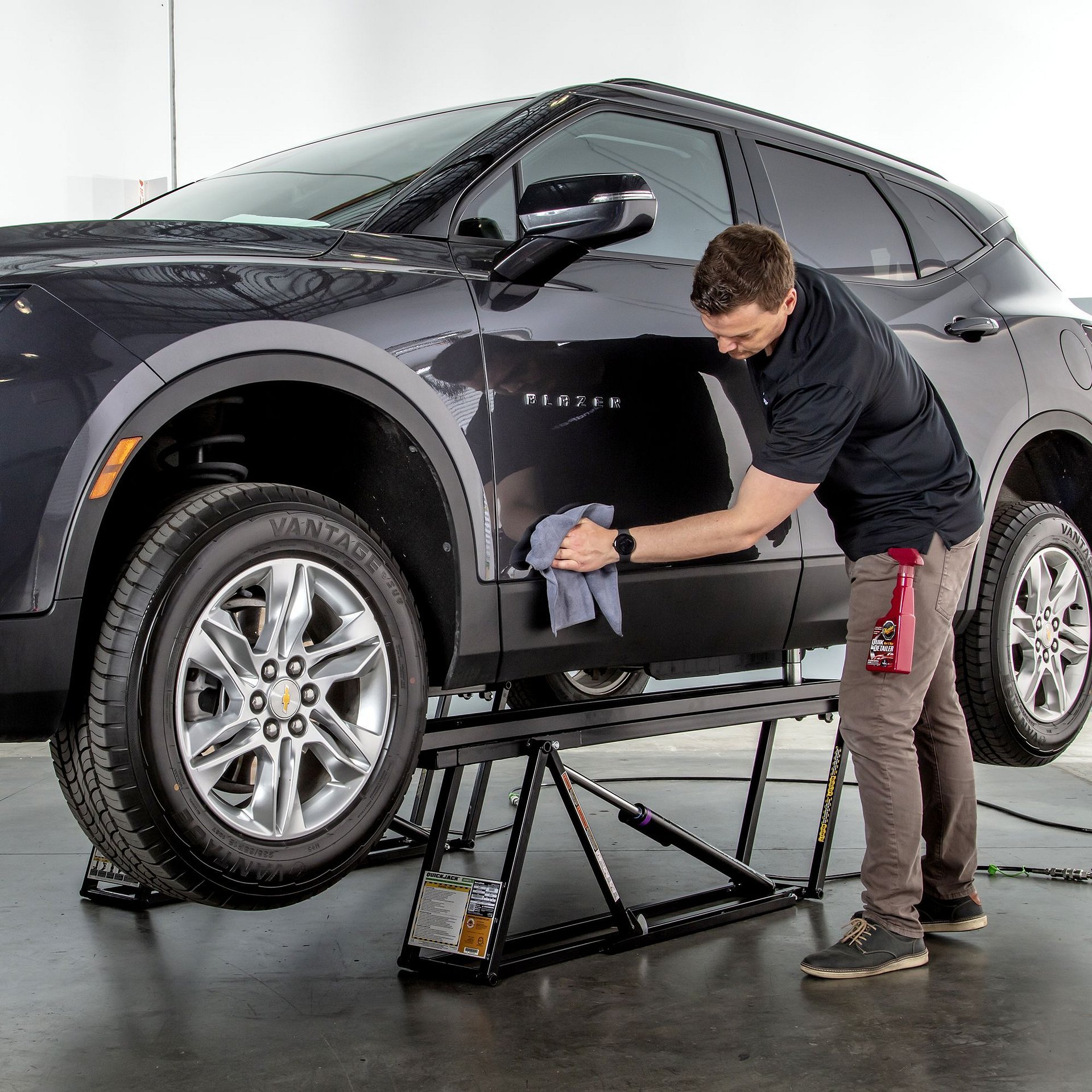 QuickJack 6000TL Portable Car Lift - 6,000-Lb Capacity product image (4)